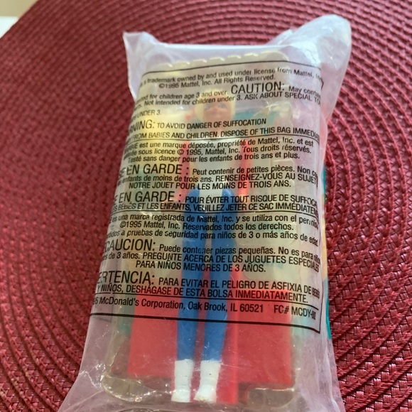 McDonald’s Barbie Happy Meal Toy Lot (3) Princess, Lifeguard & Japanese 1995&96 - Picture 7 of 12